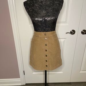 Aritzia - Wilfred Free - corduroy skirt size 8